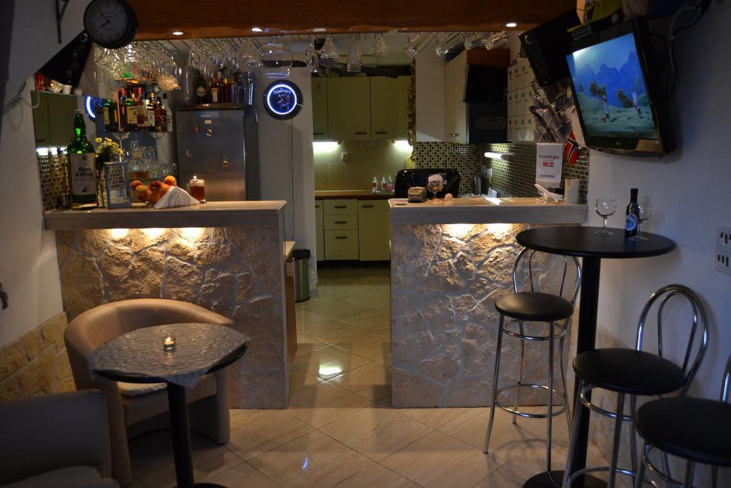 Palma Promajna Apartments Екстер'єр фото